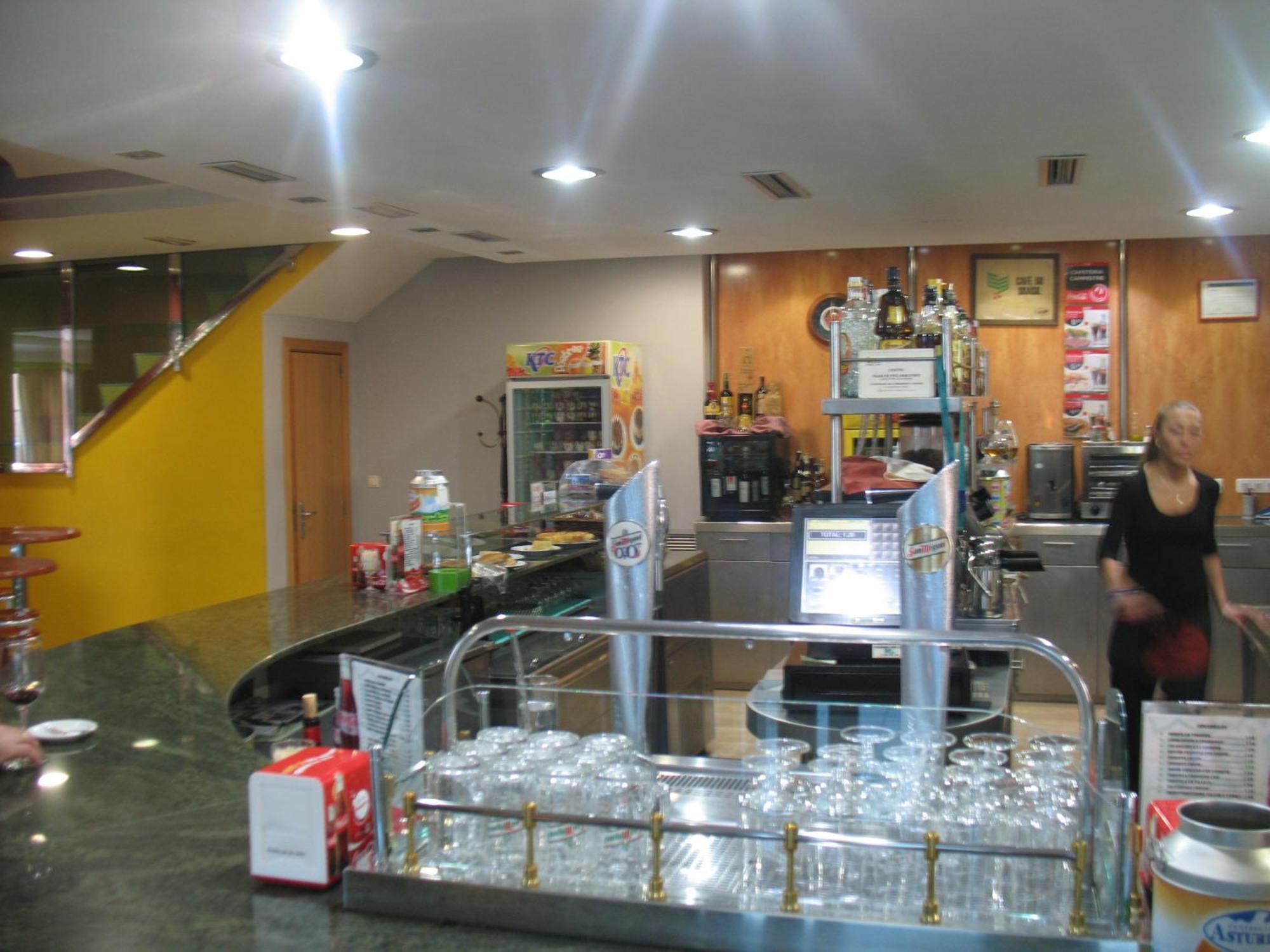 Hostal Campestre La Cistérniga Екстериор снимка