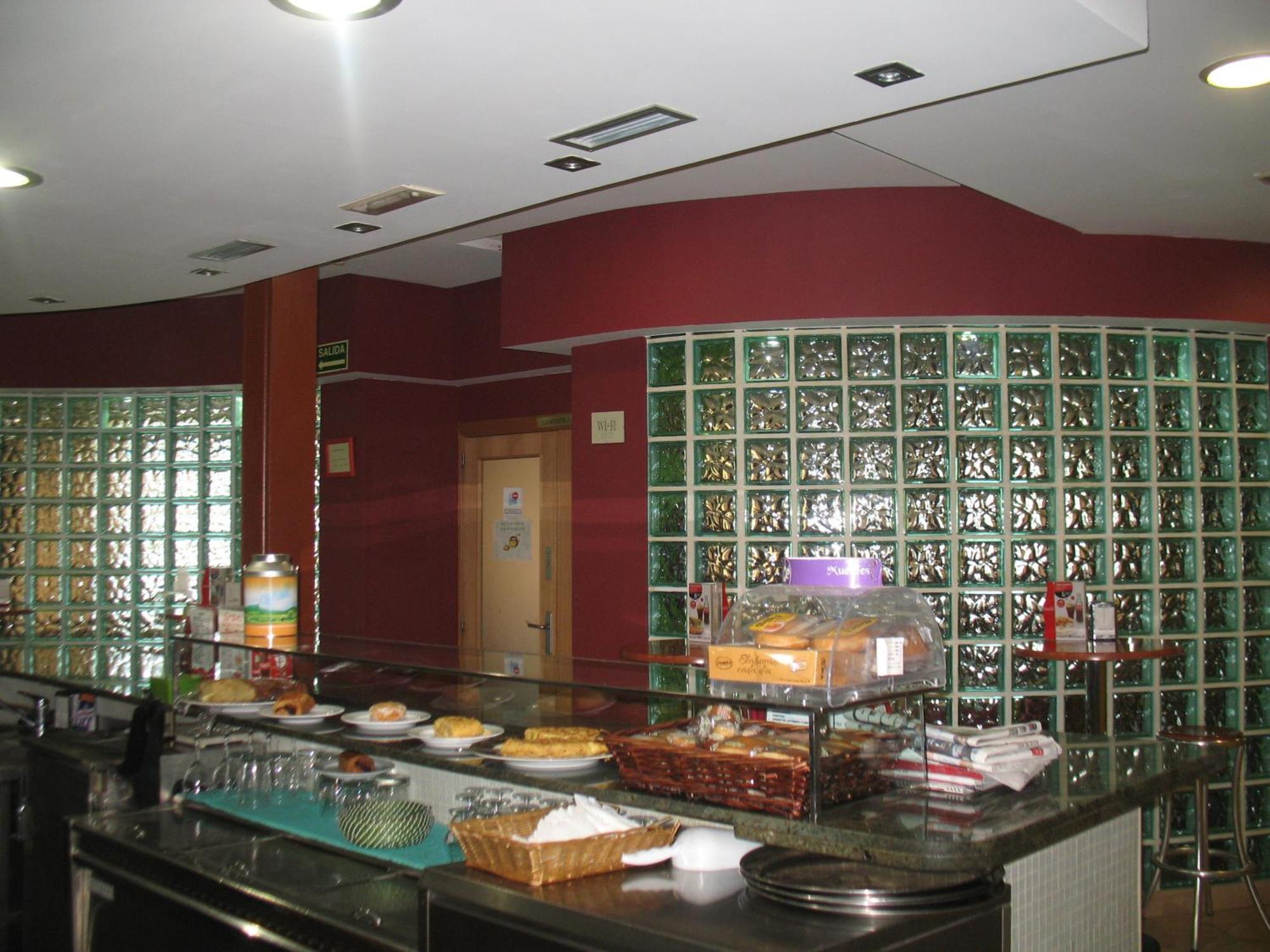 Hostal Campestre La Cistérniga Екстериор снимка