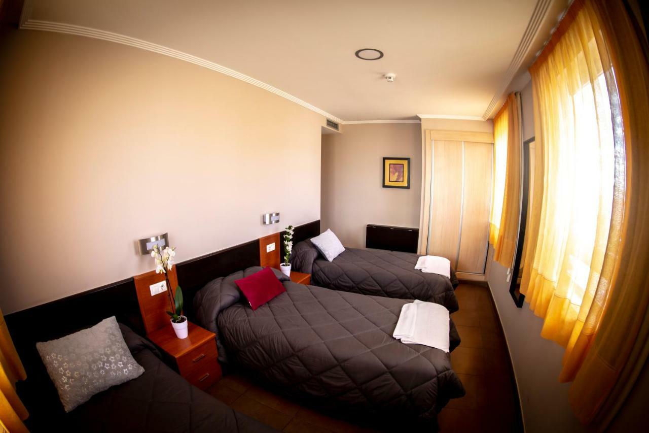 Hostal Campestre La Cistérniga Екстериор снимка
