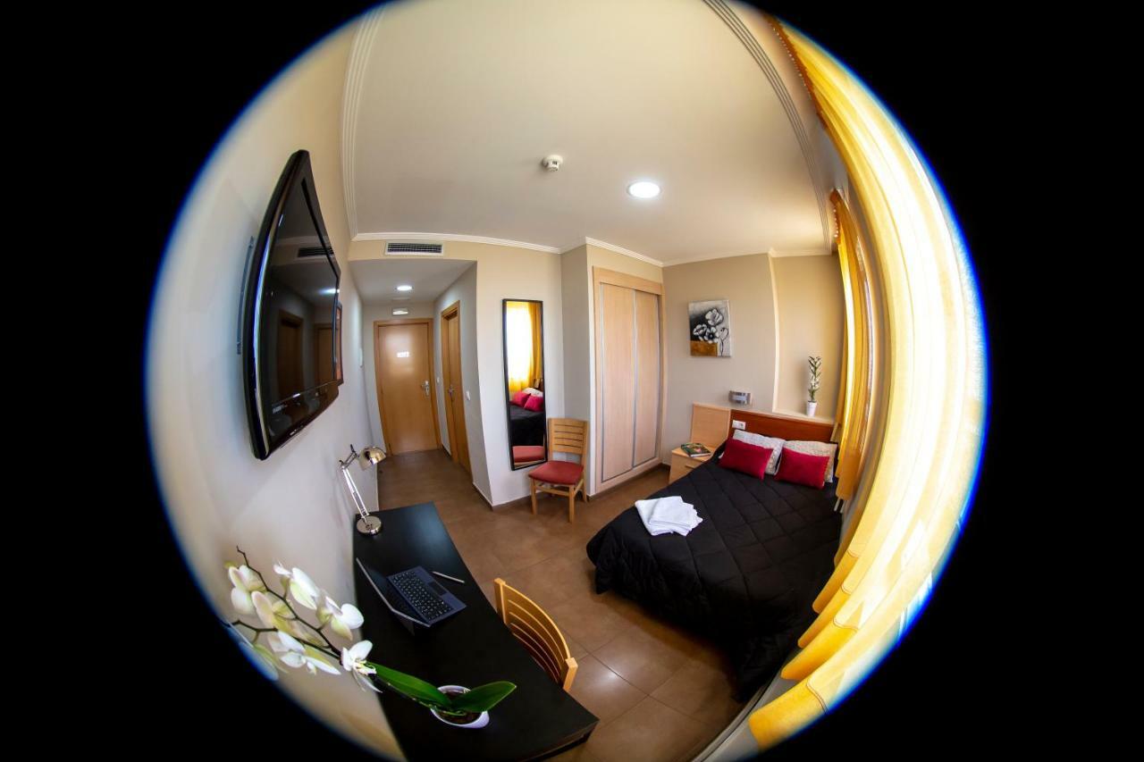 Hostal Campestre La Cistérniga Екстериор снимка